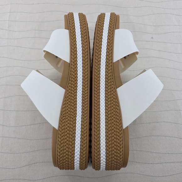 Crocs Womens Brooklyn Woven Buckle Chalk White Platform Sandals Shoes Size 9 - Picture 8 of 12